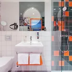 - The Niu, Amity By Ihg Hotel Potsdam