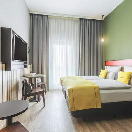 - The Niu, Amity By Ihg Hotel 3*