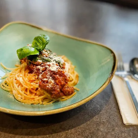 - The Niu, Amity By Ihg 포츠담