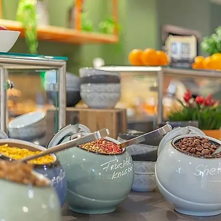 - The Niu, Amity By Ihg 포츠담