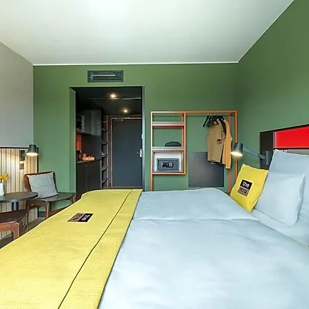 - The Niu, Amity By Ihg
