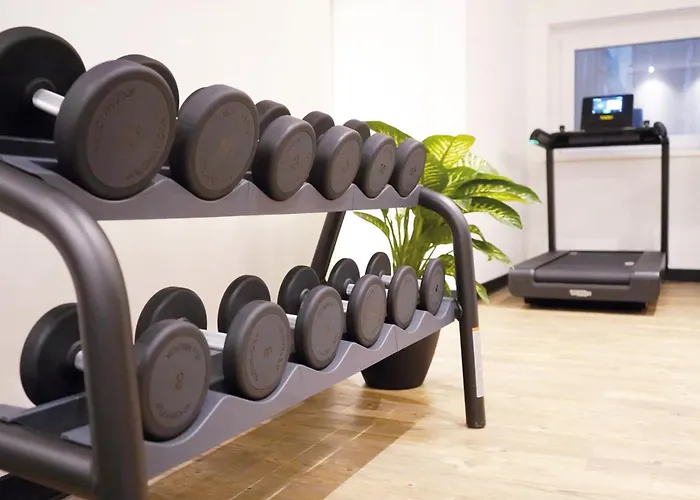 - The Niu, Amity By Ihg Hotel 3*